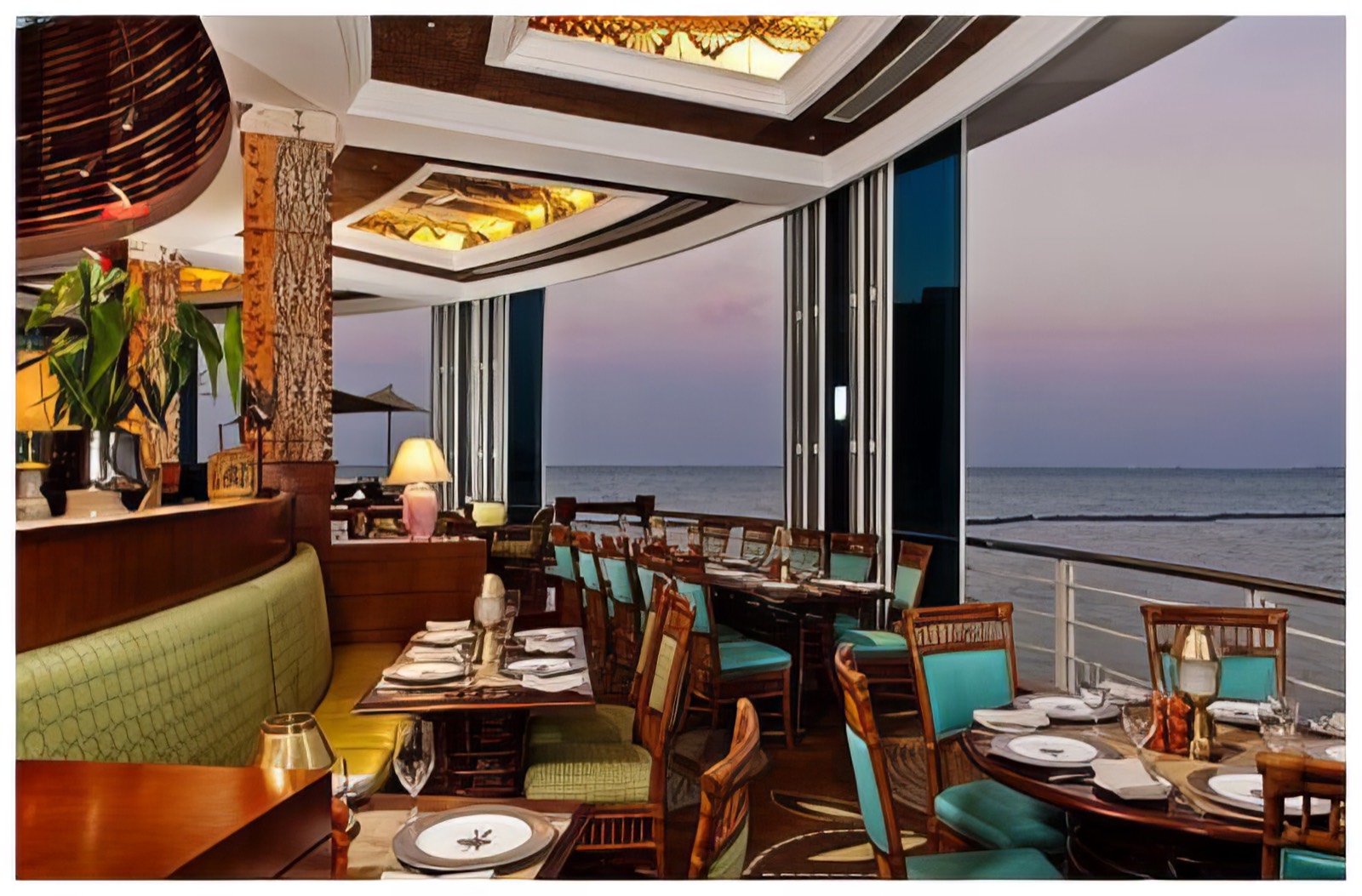 Hilton Hotel gallery view 4
