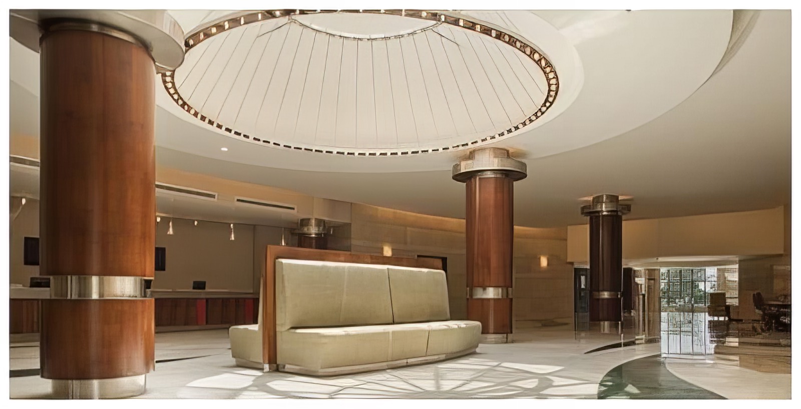 Hilton Hotel gallery view 5